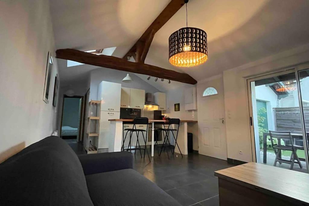 Charmante Maisonette A 3,5Km De L'Ocean, En Coeur De Ville 拉本讷 外观 照片